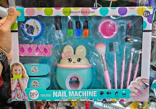 استمپر ناخن کودک