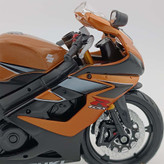 ماکت موتور سوزوکی SUZUKI GSX-R1000 برند Maisto،سایز 1-12