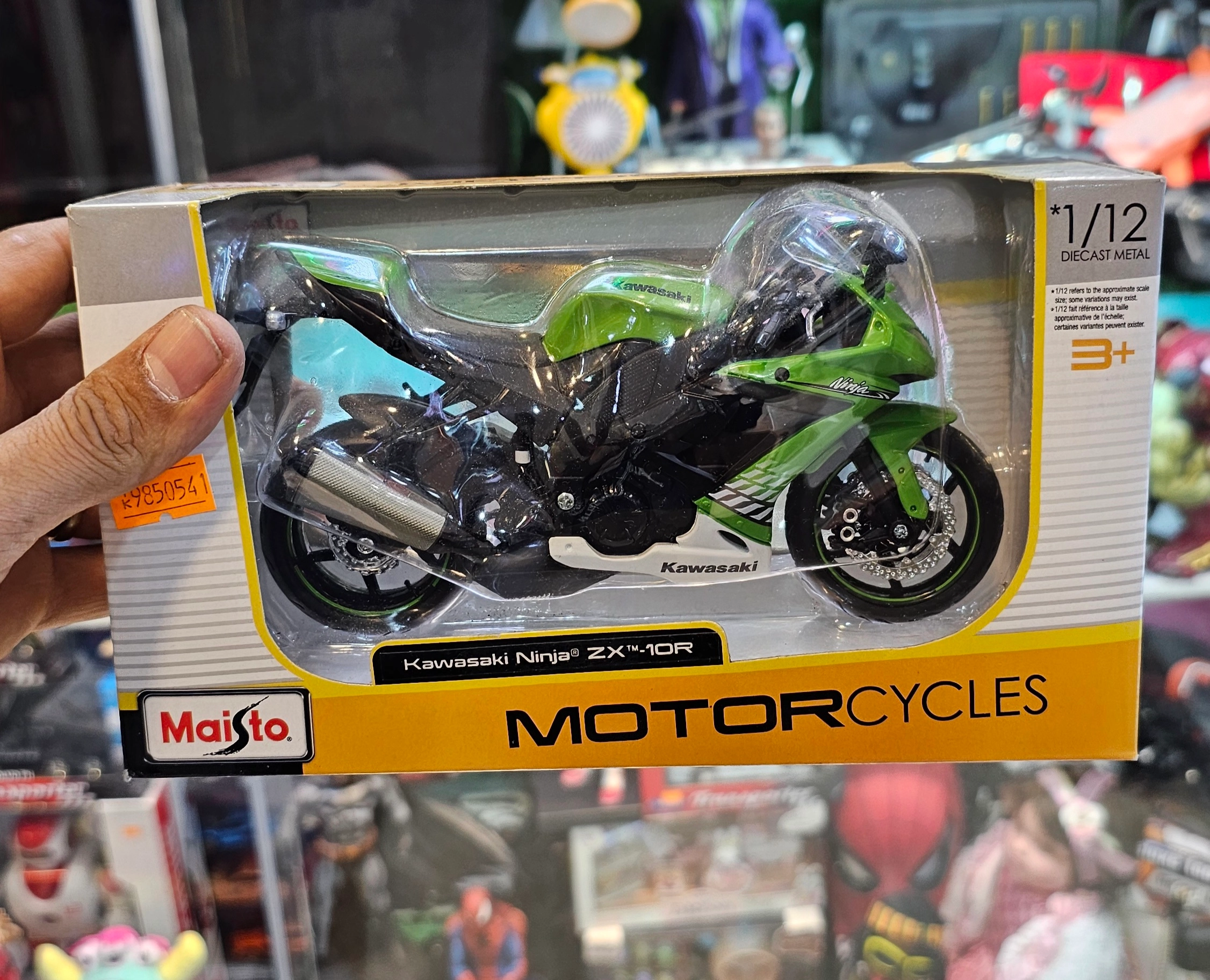 ماکت موتور کاوازاکی نینجا زدایکس 10 آر مایستو 1/12 Kawasaki Ninja Maisto