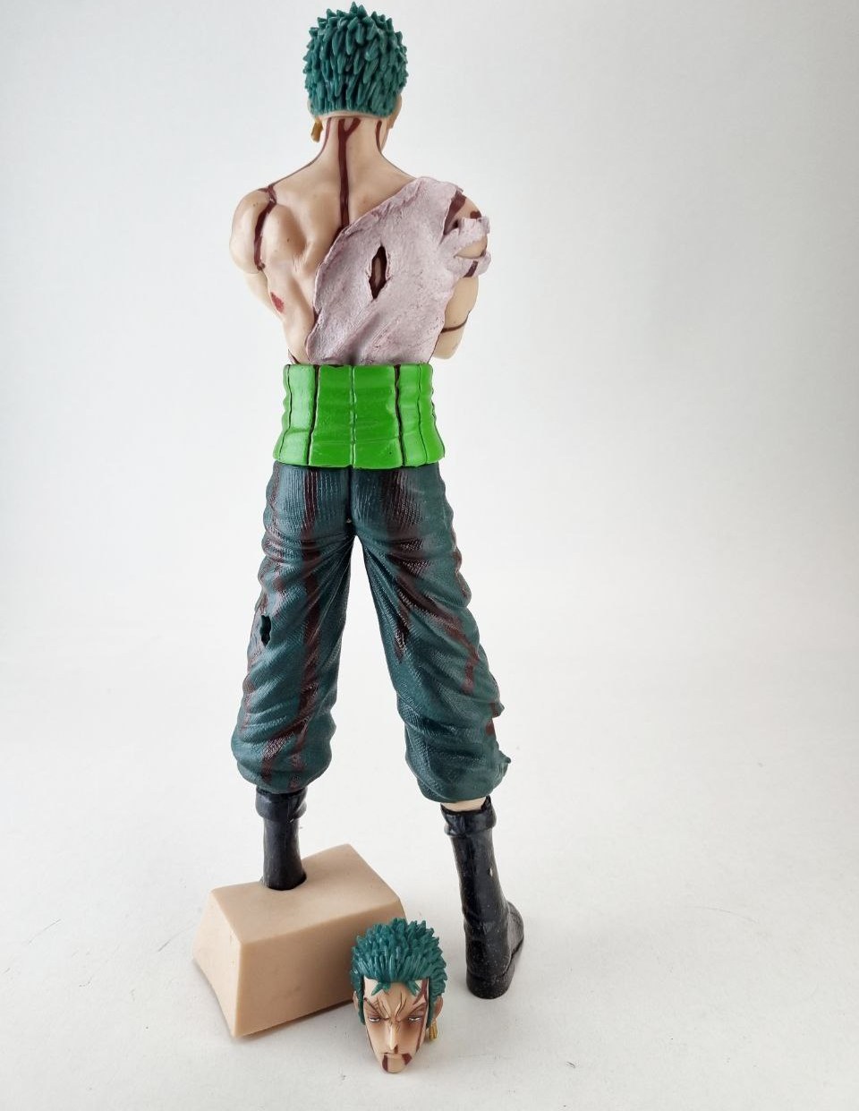 فیگور مدل وان پیس One Pieceزورو زخمی عصبانیNo. 2149_2