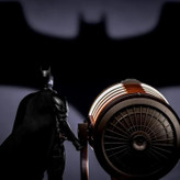 اکشن فیگور بتمن شخصیت کریستین بیل پک 3 عددی همراه پرژکتور و کیت پایه DC batman action figure