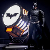 اکشن فیگور بتمن شخصیت کریستین بیل پک 3 عددی همراه پرژکتور و کیت پایه DC batman action figure