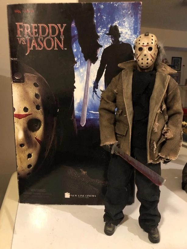 فیگور شخصیت جیسون ورهیز سایدشو مدل Freddy VS Jason