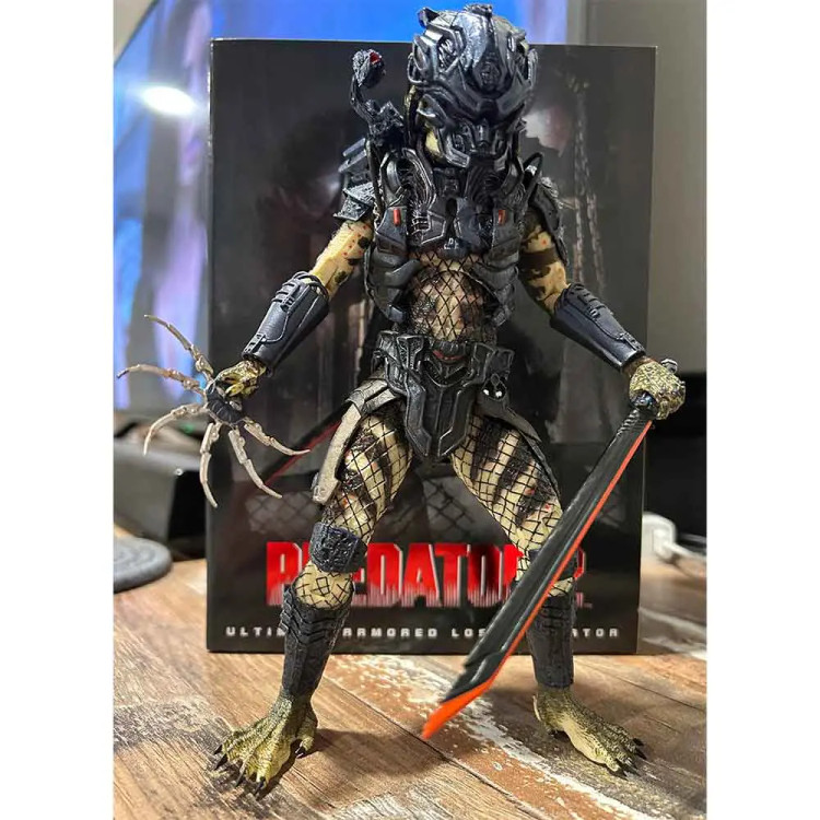 اکشن فیگور پردیتور نکا مدل 2 Ultimate Armored Lost Predator