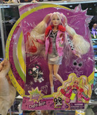 عروسک باربی دفا لوسی مو طلایی با سگ مدل 8497