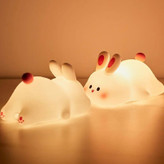 چراغ خواب سیلیکونی سنسوری 5 حالته خرگوش خوابیده 120