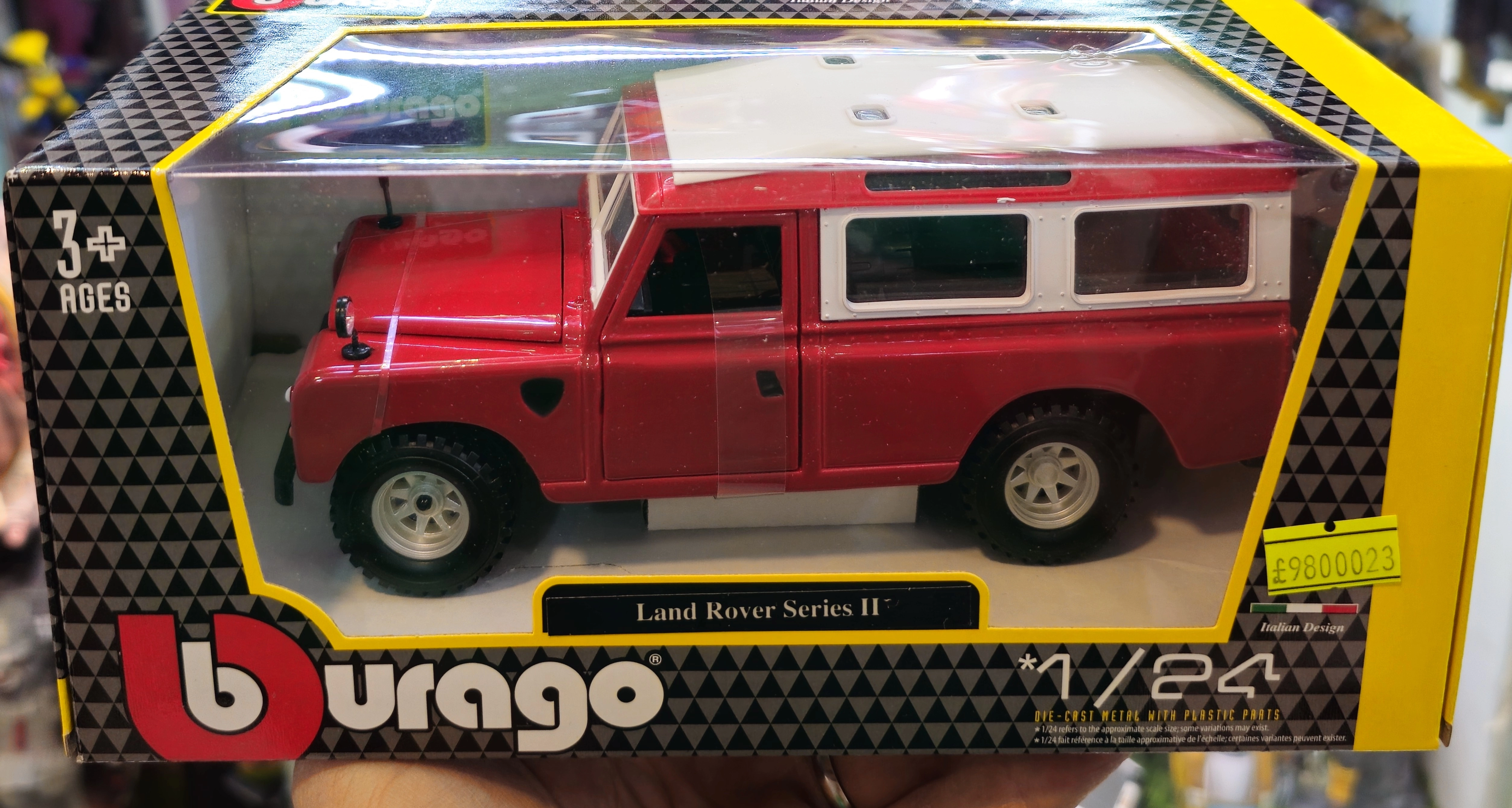 ماکت ماشین فلزی لندرور برند بوراگو LAND ROVER SERIES II Burago 1/24