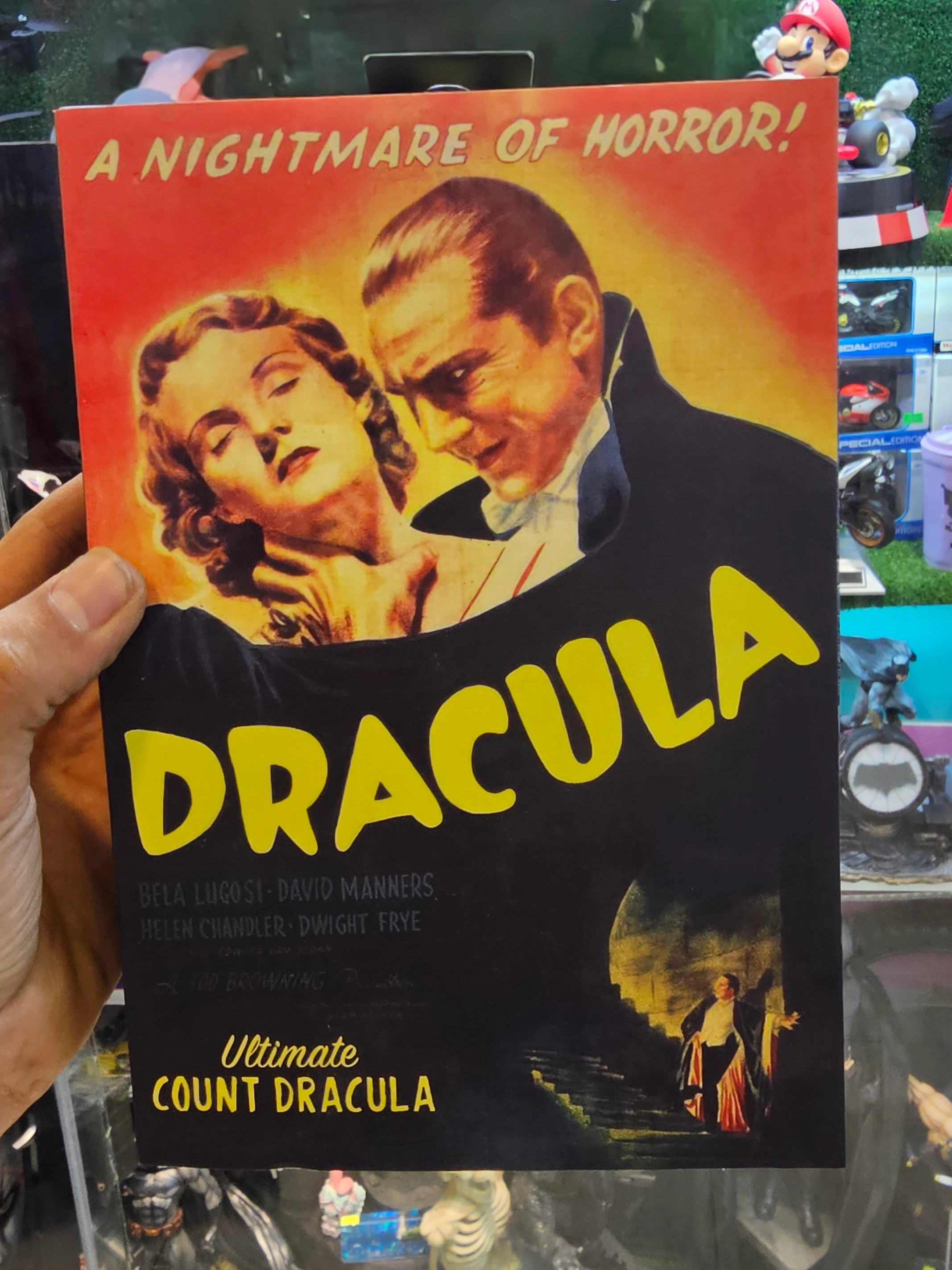 اکشن فیگور نکا مدل دراکولا سیاه سفید طرح Dracula Universal Monsters Ultimate