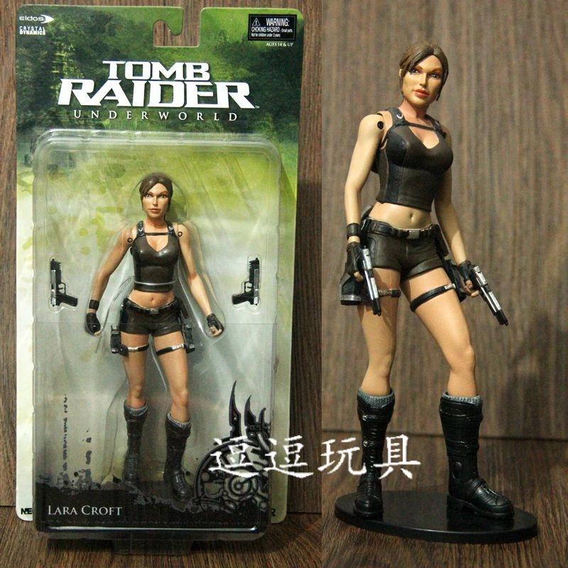 اکشن فیگور لاراکرافت تام رایدر برند نکا NECA Tomb Raider Underworld Lara Croft