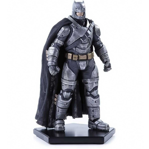 فیگور بتمن لیگ عدالت برند آیرون استدیو چراغدار مدل Armored Batman V Superman Dawn of Justice