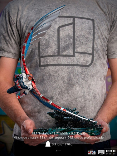 فیگور کاپیتان آمریکا شخصیت سم ویلسون برند آیرون استدیو Captain America Sam Wilson (Deluxe)