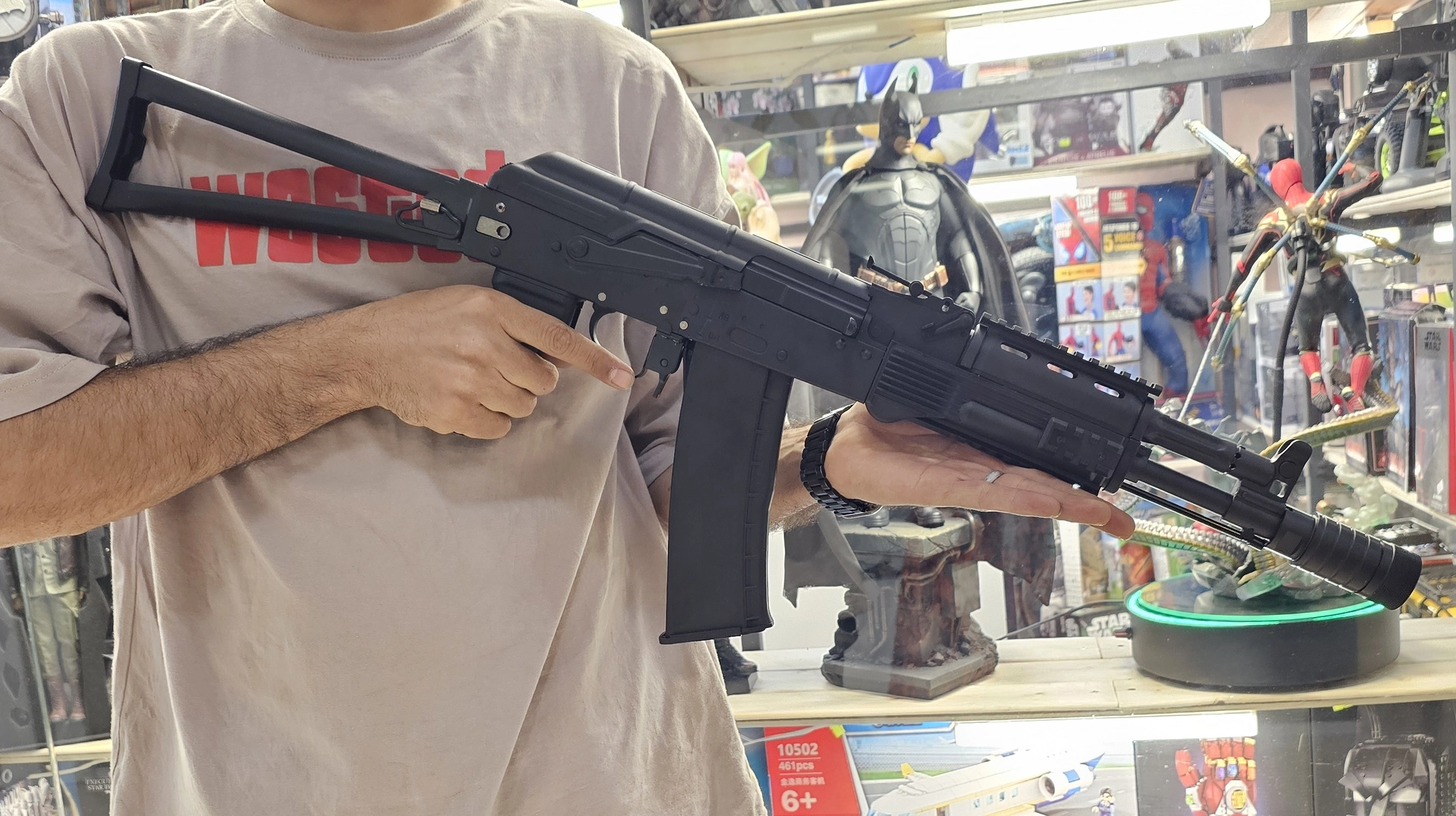 تفنگ تیر ژله ای کلاش گلنگدن متحرک قنداق تاشو فلزی مدل AK102 Hard Box