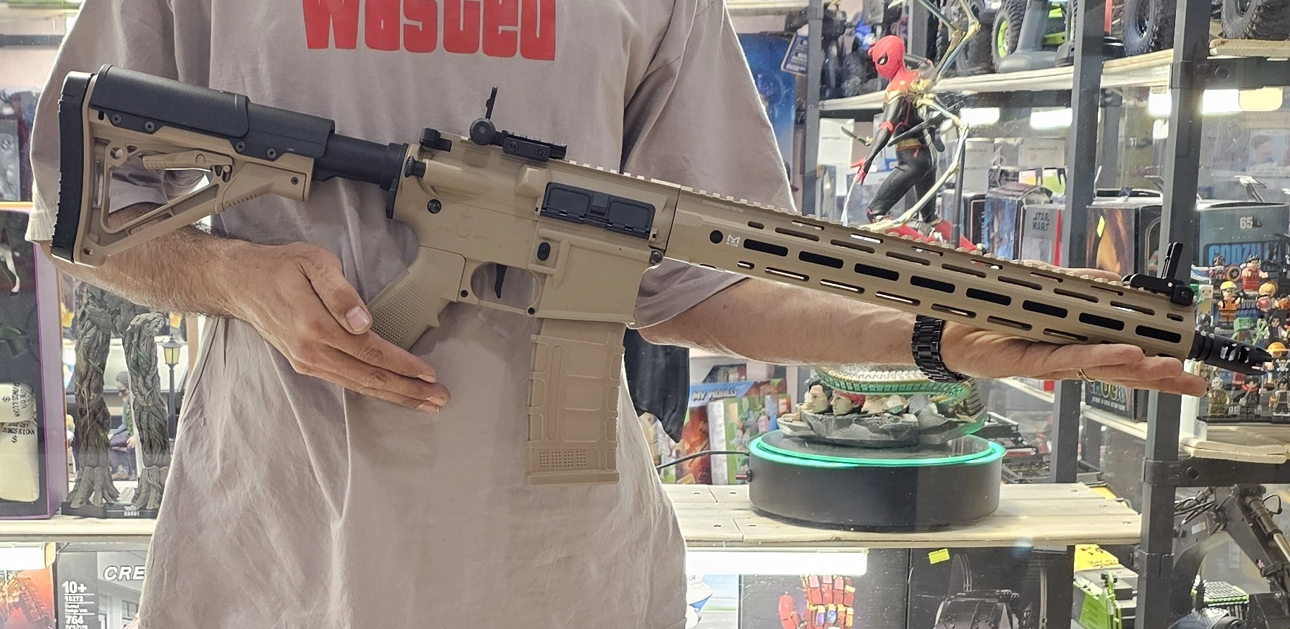 تفنگ تیر ژله ای شارژی GUN M4