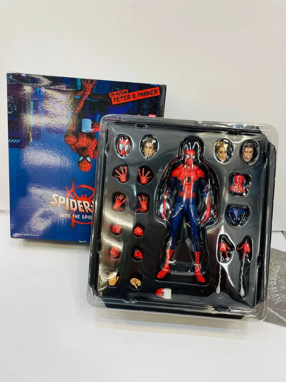 اکشن فیگور اسپایدرمن پیتر پارکر مدل Into The Spider Man-Verse