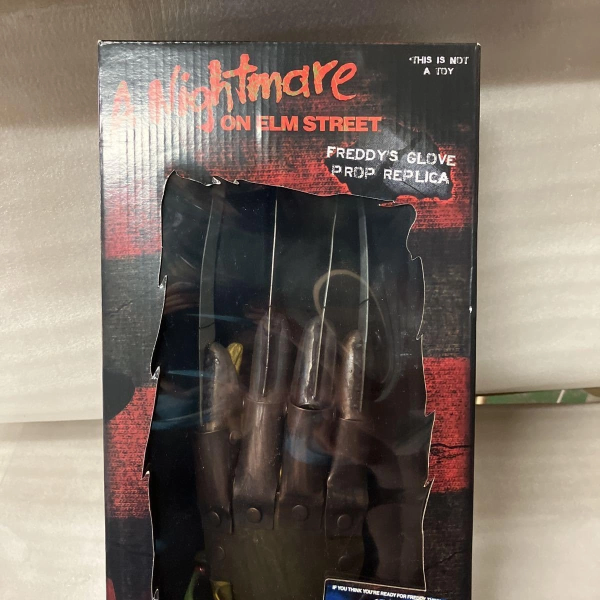 اکشن فیگور دستکش فردی کروگر نکا Freddy Krueger NIGHTMARE DREAM