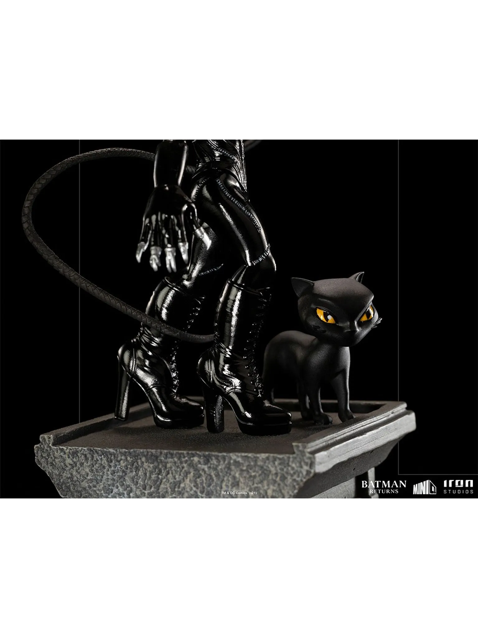 فیگور کت ومن مدل مینیکو برند آیرون استدیو Catwoman minico Iron studio