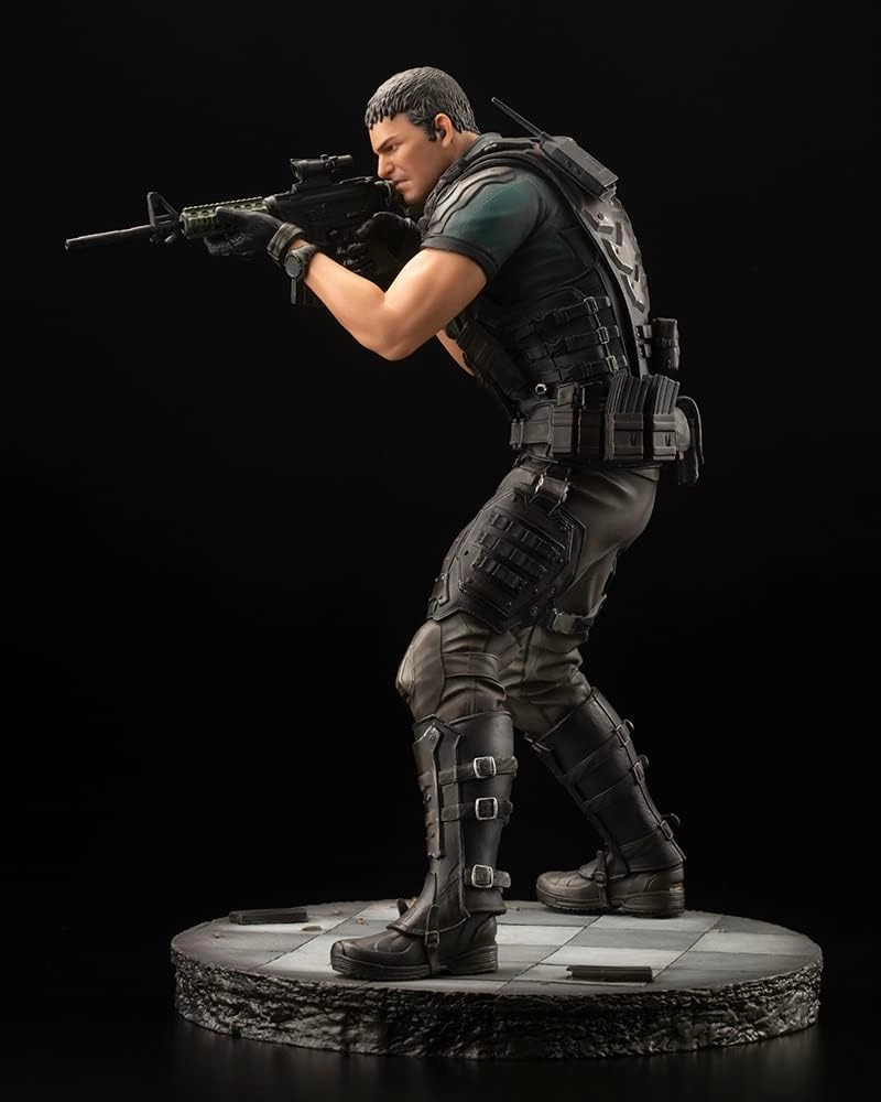 فیگور کریس ردفیلد بازی رزیدنت اویل 30 سانتی برند کاتابوکیا مدل Chris Redfield Resident Evil Kotobukiya