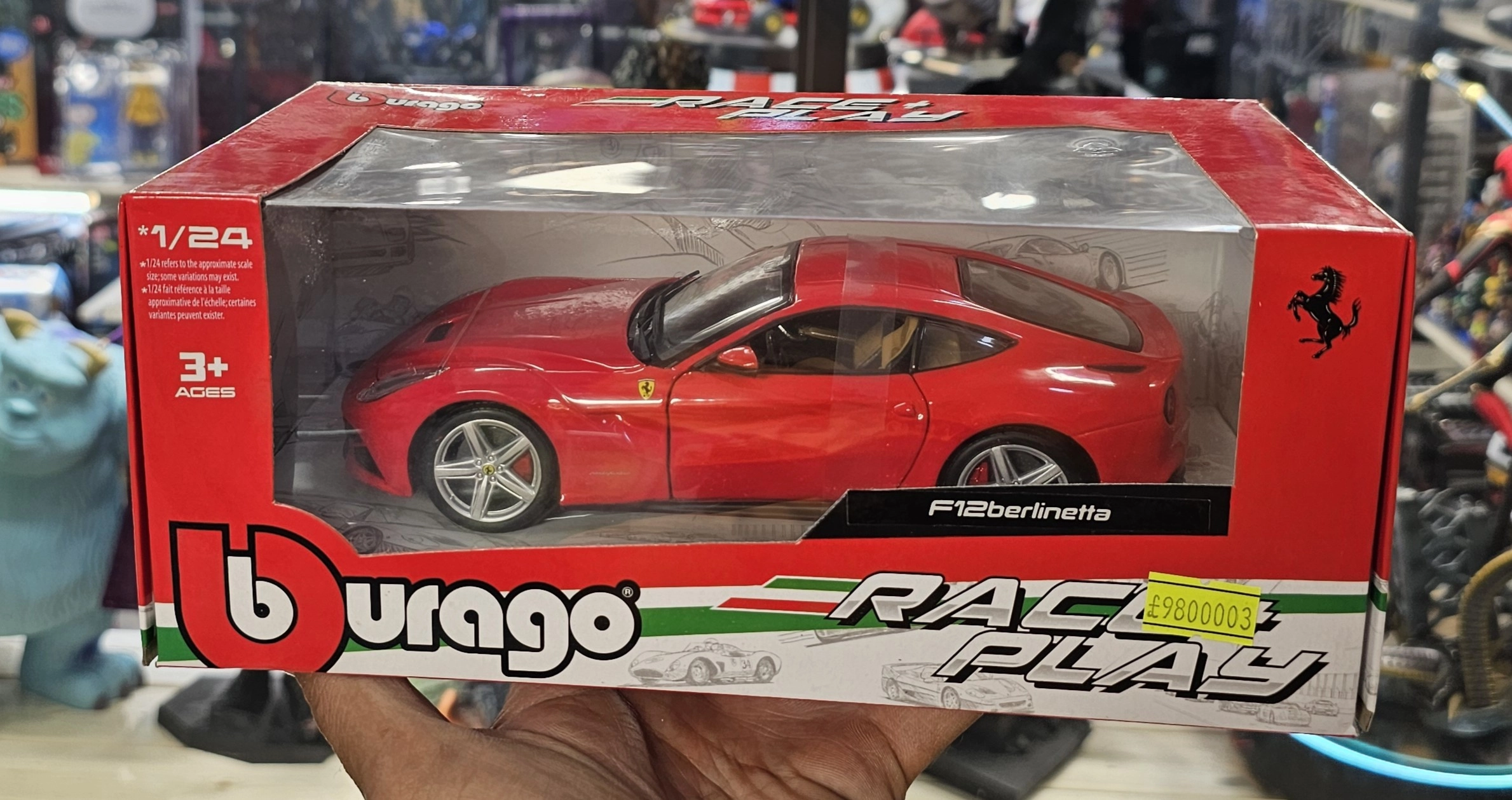 ماکت ماشین فلزی فراری اف 12 برلینتا برند بوراگو Ferrari F12 Berlinetta Burago 1/24