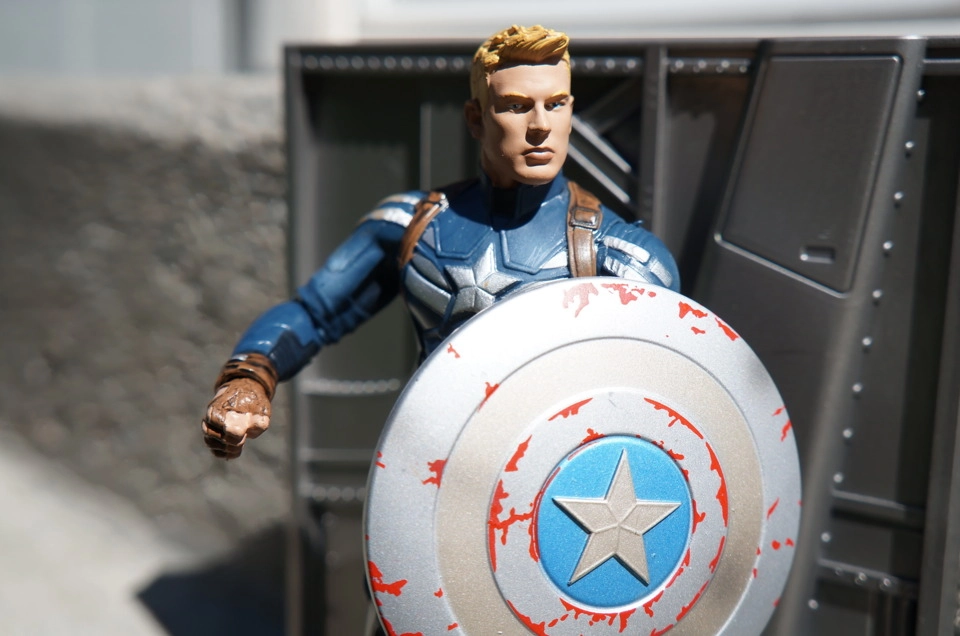 اکشن فیگور کاپیتان امریکا برند دایموند سلکت مدل captain america diamond select