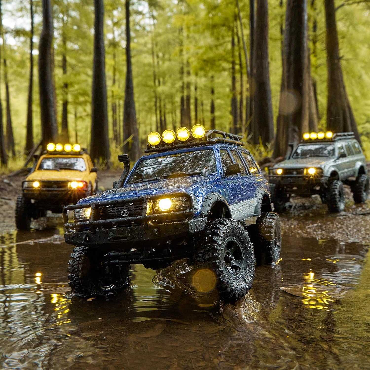 ماشین کنترلی آفرود صخره نورد تویوتا لندکروز زرد مدل FMS Toyota Landcruiser LC80 1/18