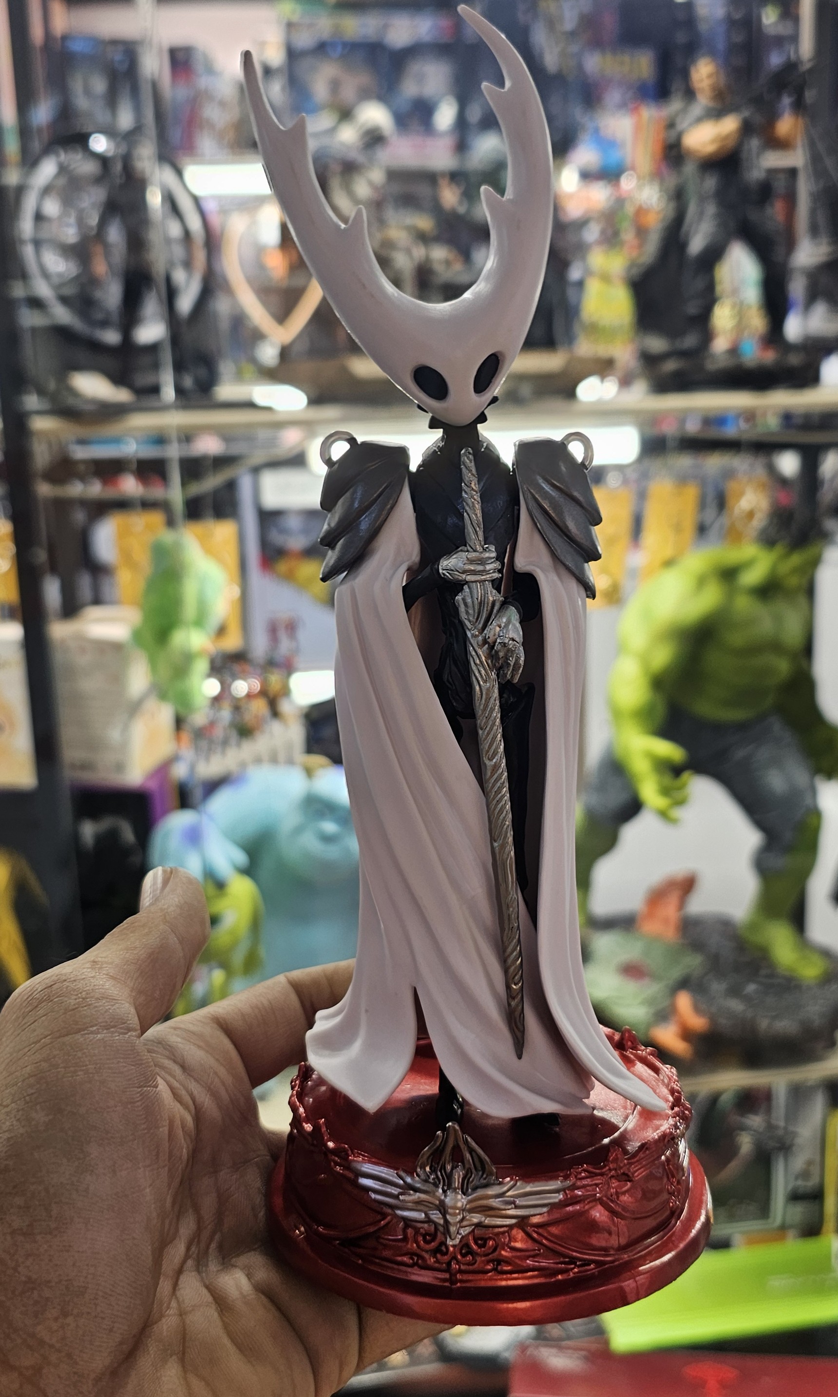 اکشن فیگور بازی هالو نایت 25 سانت مدل HOLLOW KNIGHT