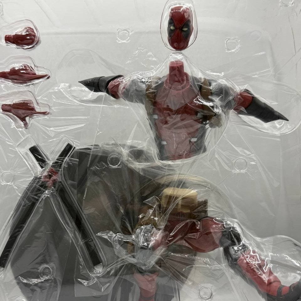 فیگور ددپول کاتابوکیا پک بزرگ با اکسسوری Deadpool Kotobukiya