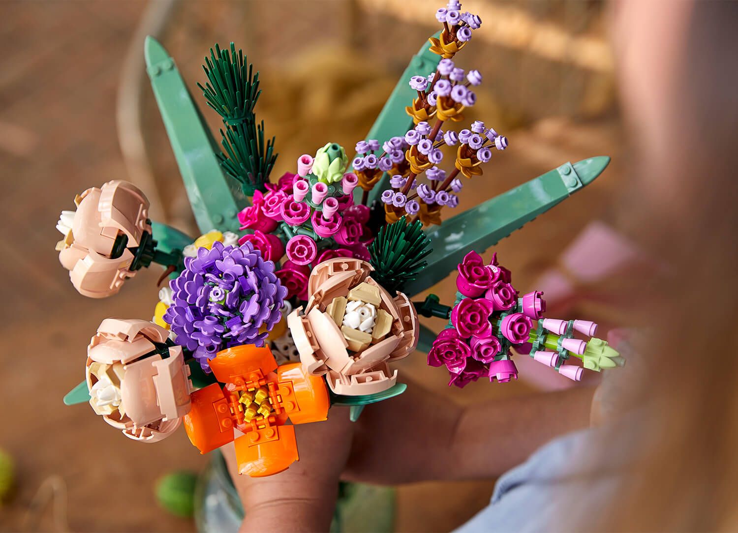 لگو دسته گل 756 قطعه مدل Romantic Gift 10286