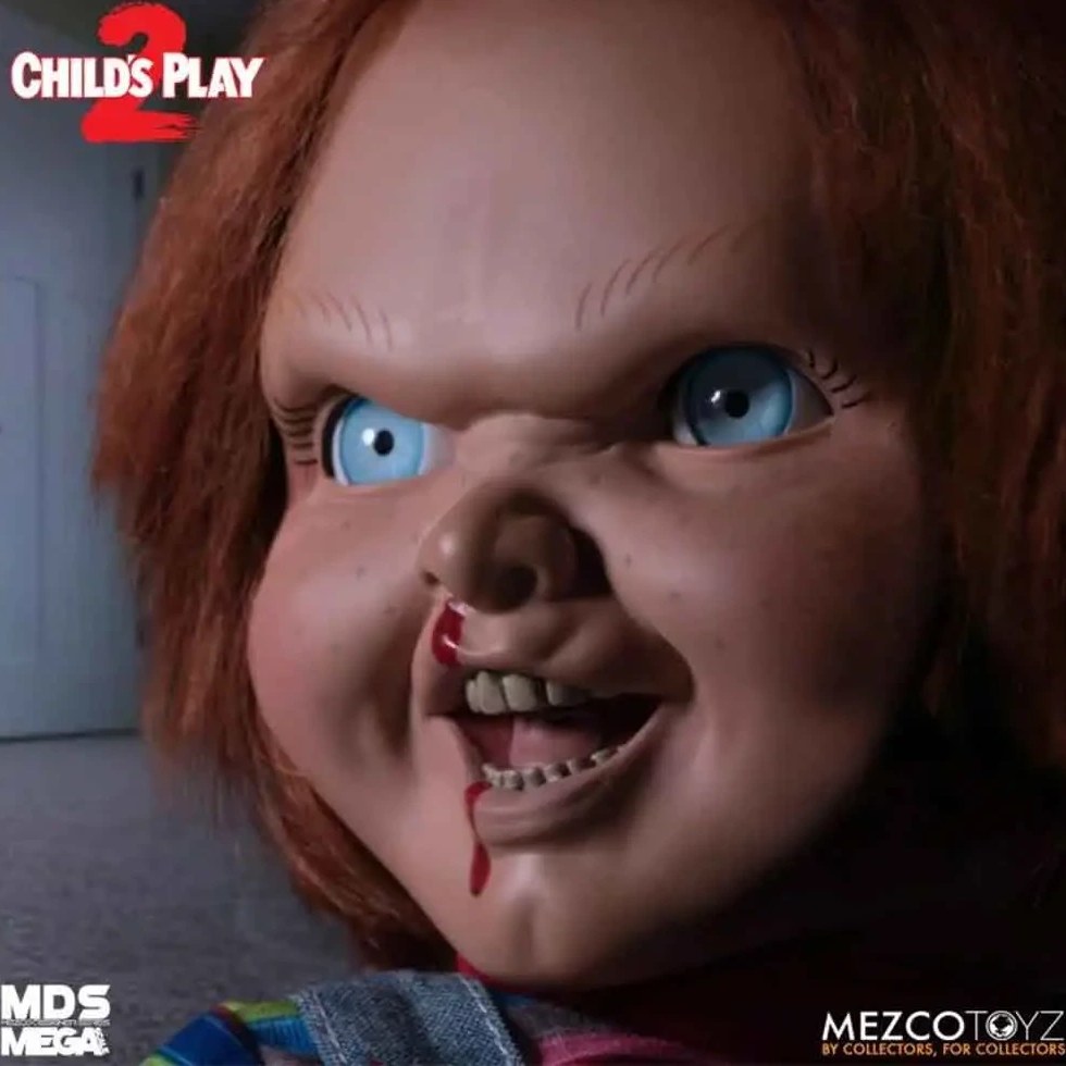 اکشن فیگور چاکی قسمت دوم برند مزکو 40 سانت سخنگو Child's Play 2 Chucky Mezco