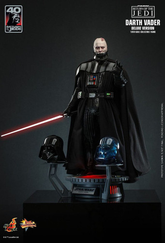 اکشن فیگور دارث ویدر جنگ ستارگان برند هات تویز دلوکس مدل Darth Vader Hot Toys Deluxe Version MMS700