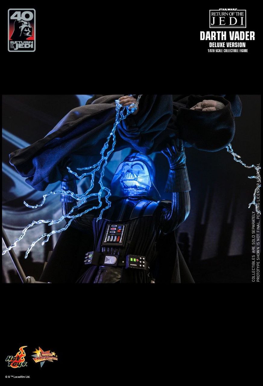 اکشن فیگور دارث ویدر جنگ ستارگان برند هات تویز دلوکس مدل Darth Vader Hot Toys Deluxe Version MMS700