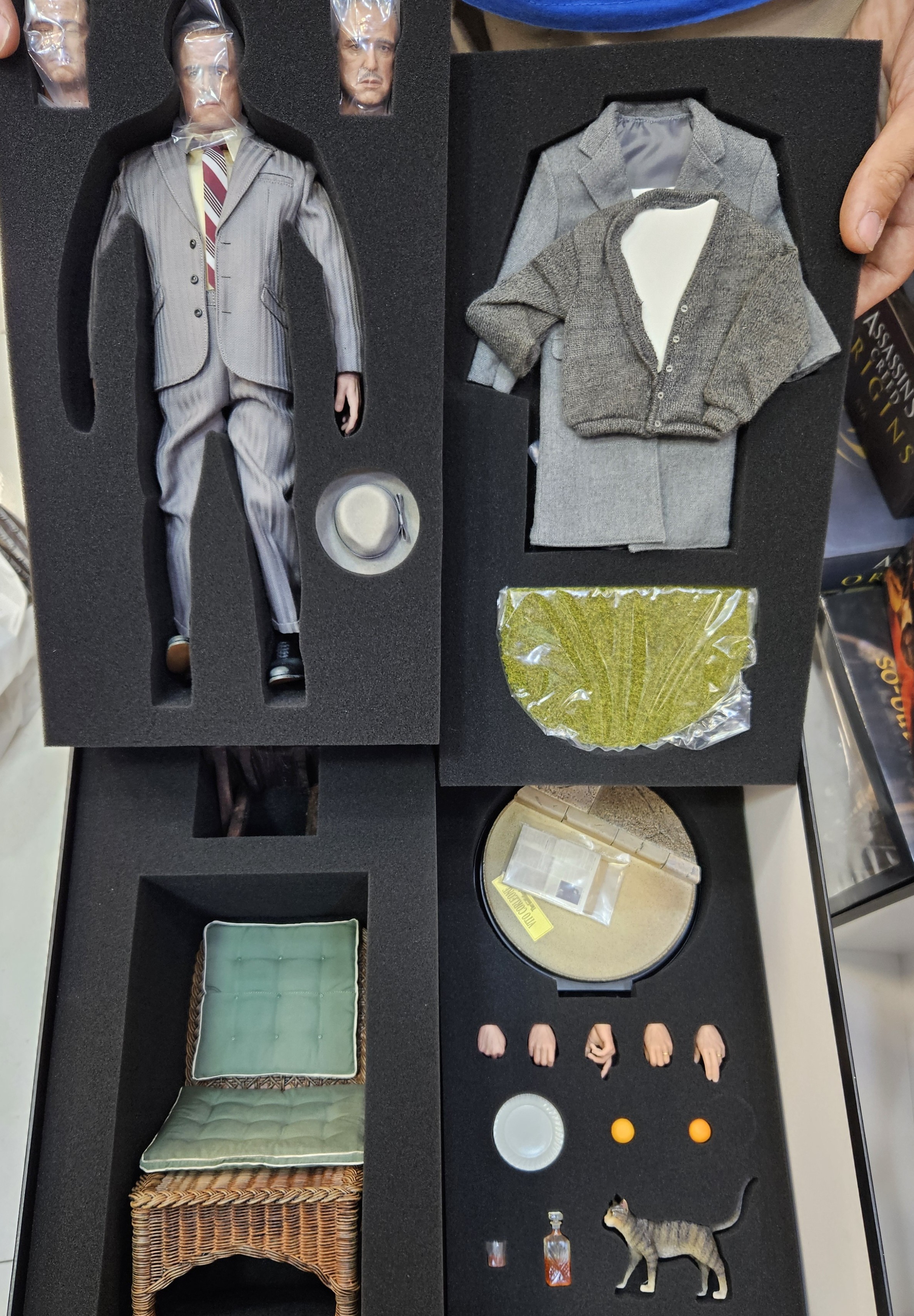 اکشن فیگور پدرخوانده ویتو کورلئونه برند Damtoys