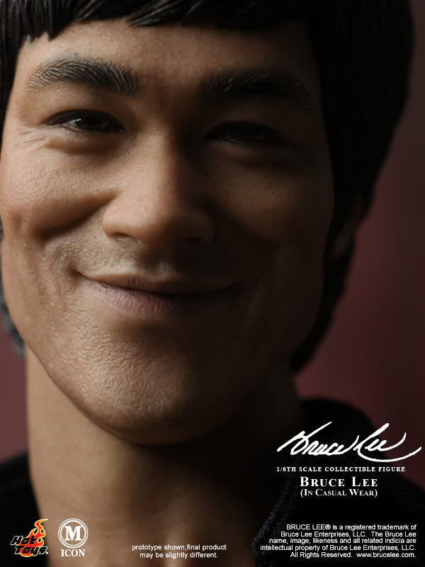 اکشن فیگور بروسلی برند هات تویز 1/6 مدل Bruce Lee Hot Toys MIS12 Casual Wear 1/6