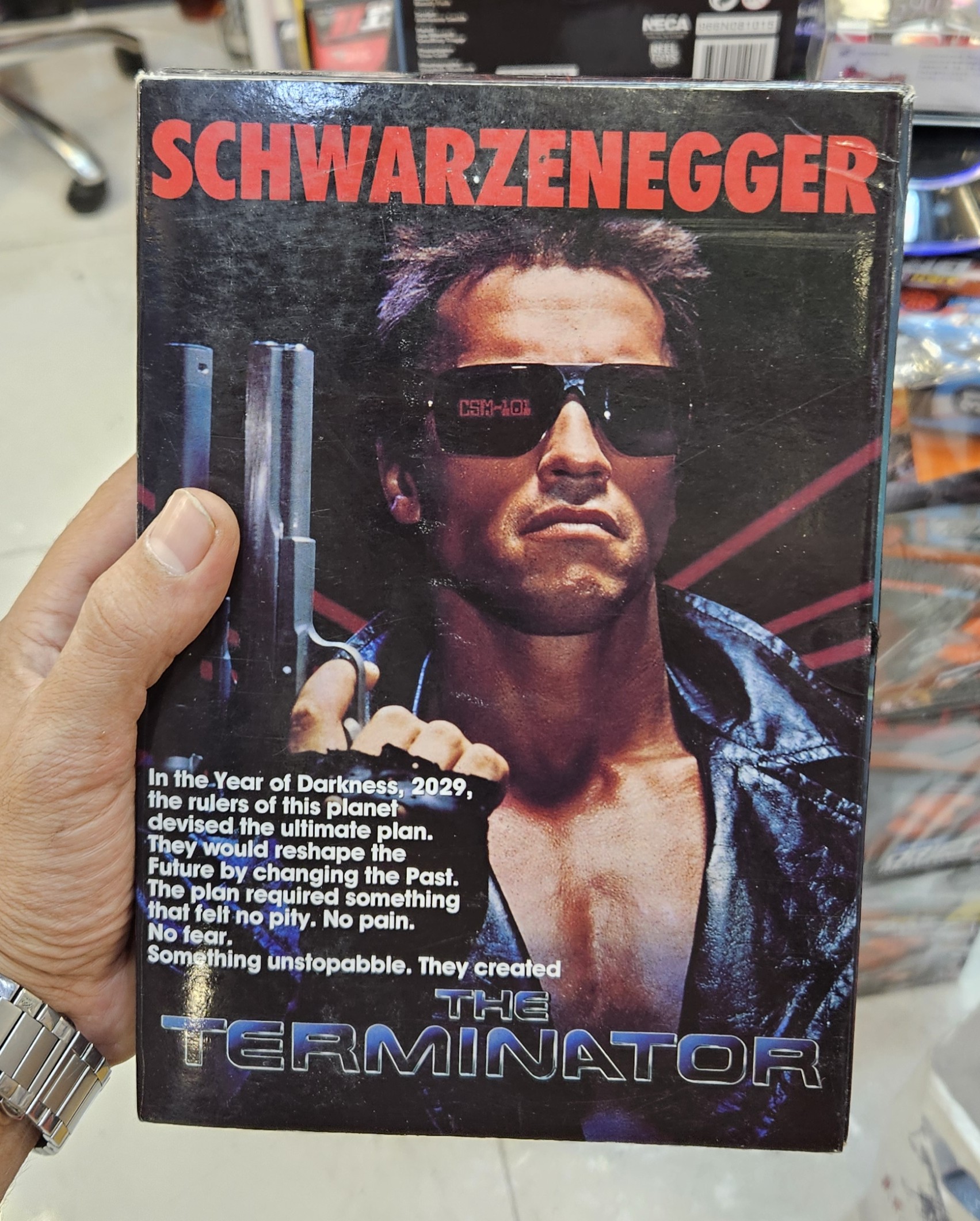 اکشن فیگور نکا مدل آرنولد شوارتزینگر ترمیناتور