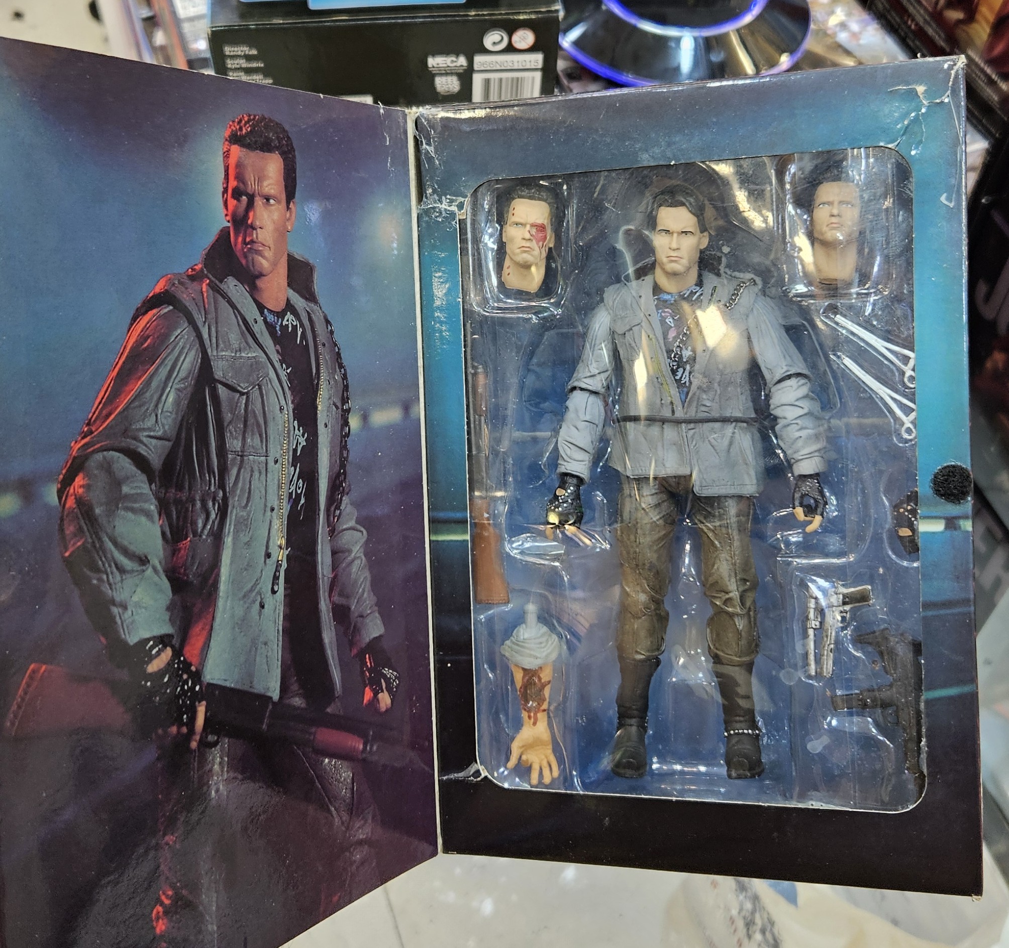 اکشن فیگور نکا مدل آرنولد شوارتزینگر ترمیناتور