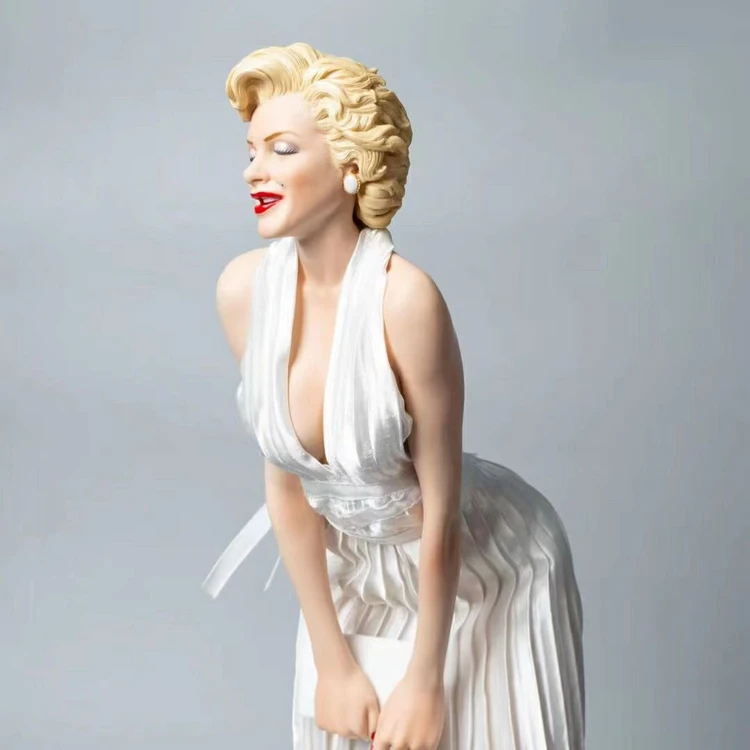 فیگور مرلین مونرو 45 سانتی مدل Marilyn Monroe