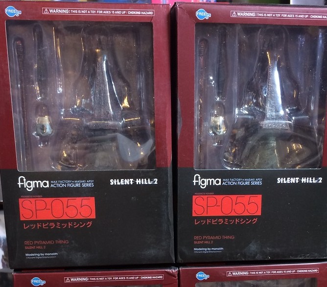 اکشن فیگور بازی سایلنت هیل 2 شخصیت پیرامید هد 15 سانت برند فیگما مدل Silent Hill 2 Pyramid Head Figma