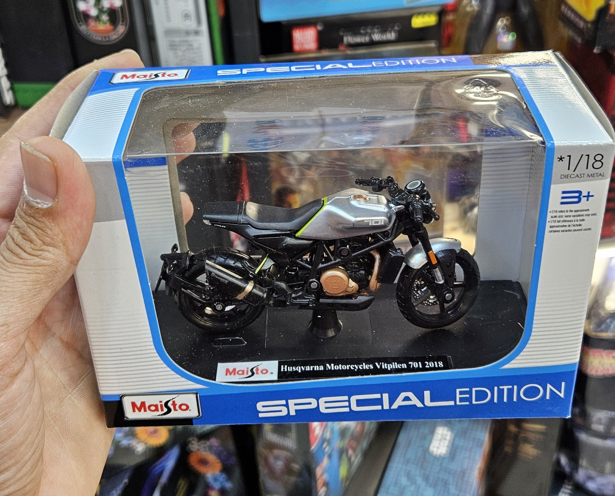 ماکت موتور هاسکوارنا مایستو 1/18 مدل Maisto Husqvarna Vitpilen 1/18