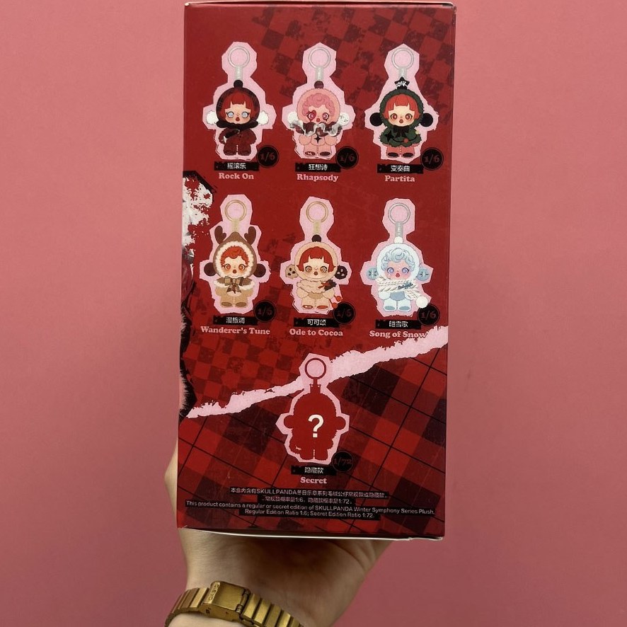 عروسک سوپرایز اسکول پاندا اورجینال مدل Pop Mart Skull Panda تک و عمده