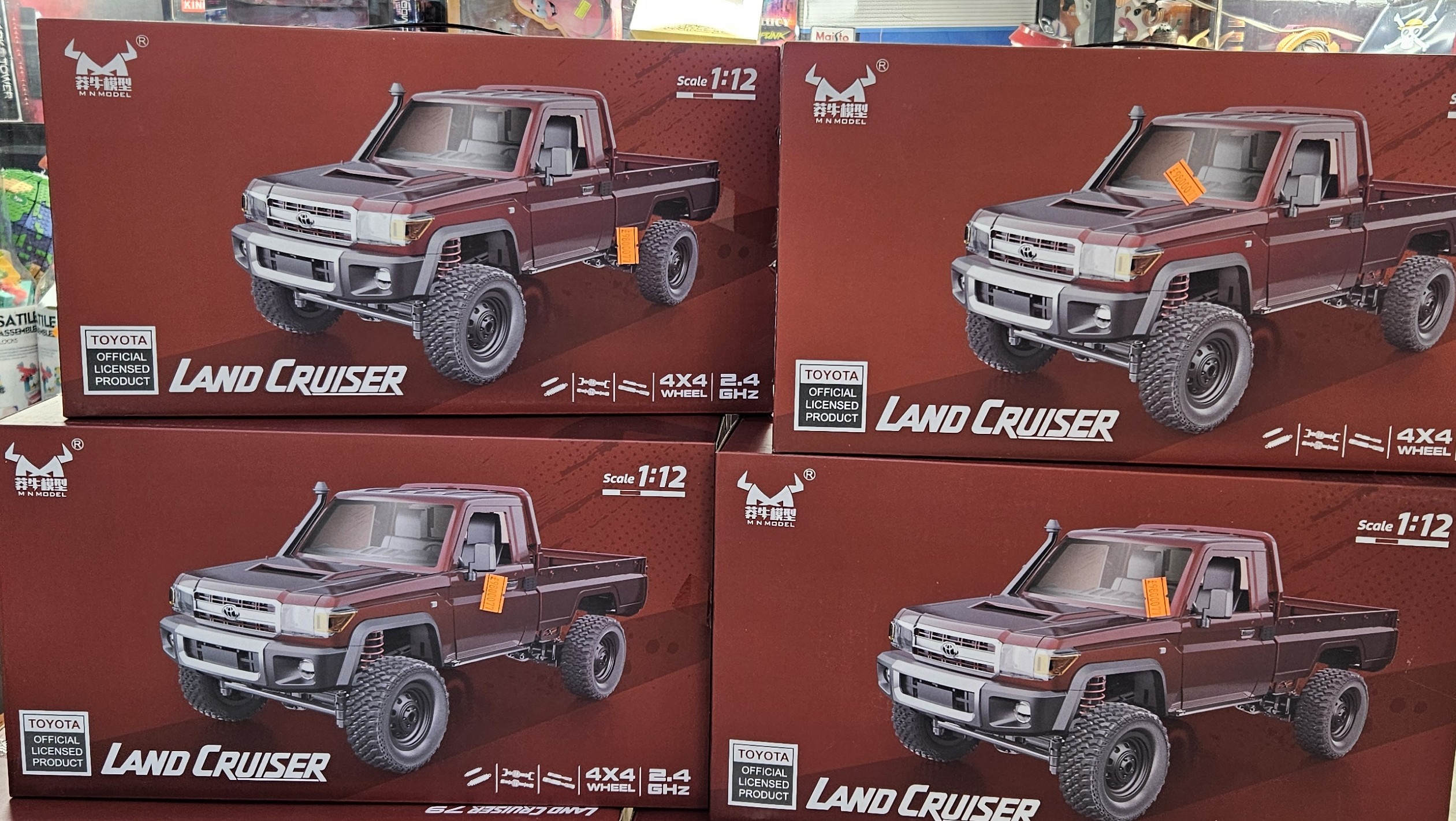 ماشین کنترلی صخره نورد تویوتا لندکروز وانت مدل MN MODELS MN82