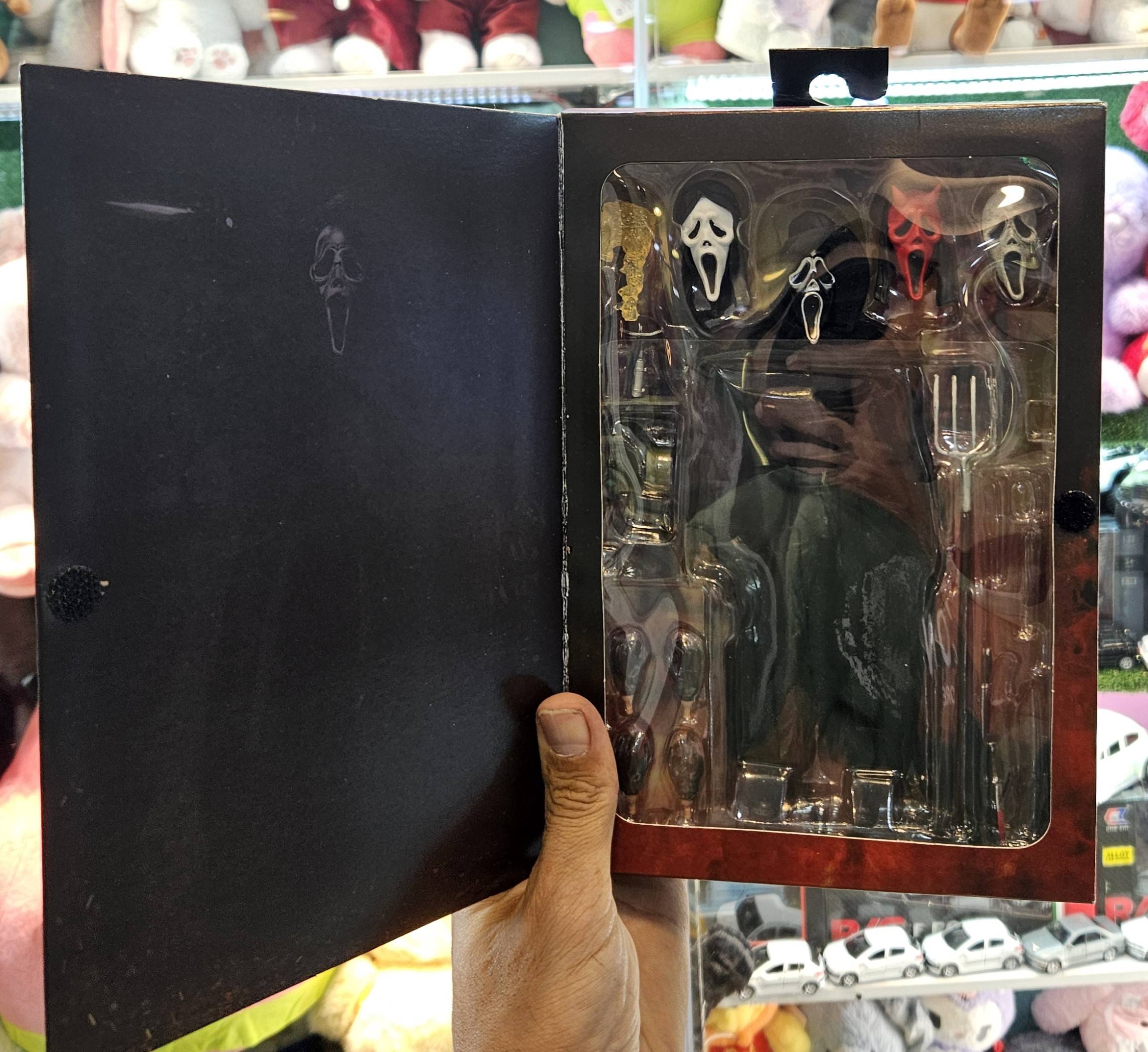 اکشن فیگور گوست فیس جیغ دوزخ نکا مدل Scream Ghostface Inferno NECA