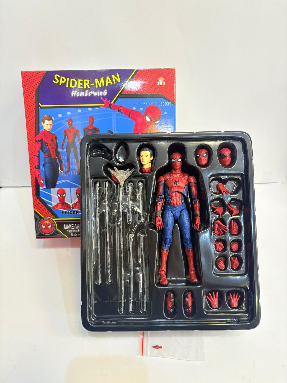 اکشن فیگور اسپایدرمن پیتر مافکس 15 سانت مدل Spiderman Homecoming Mafex