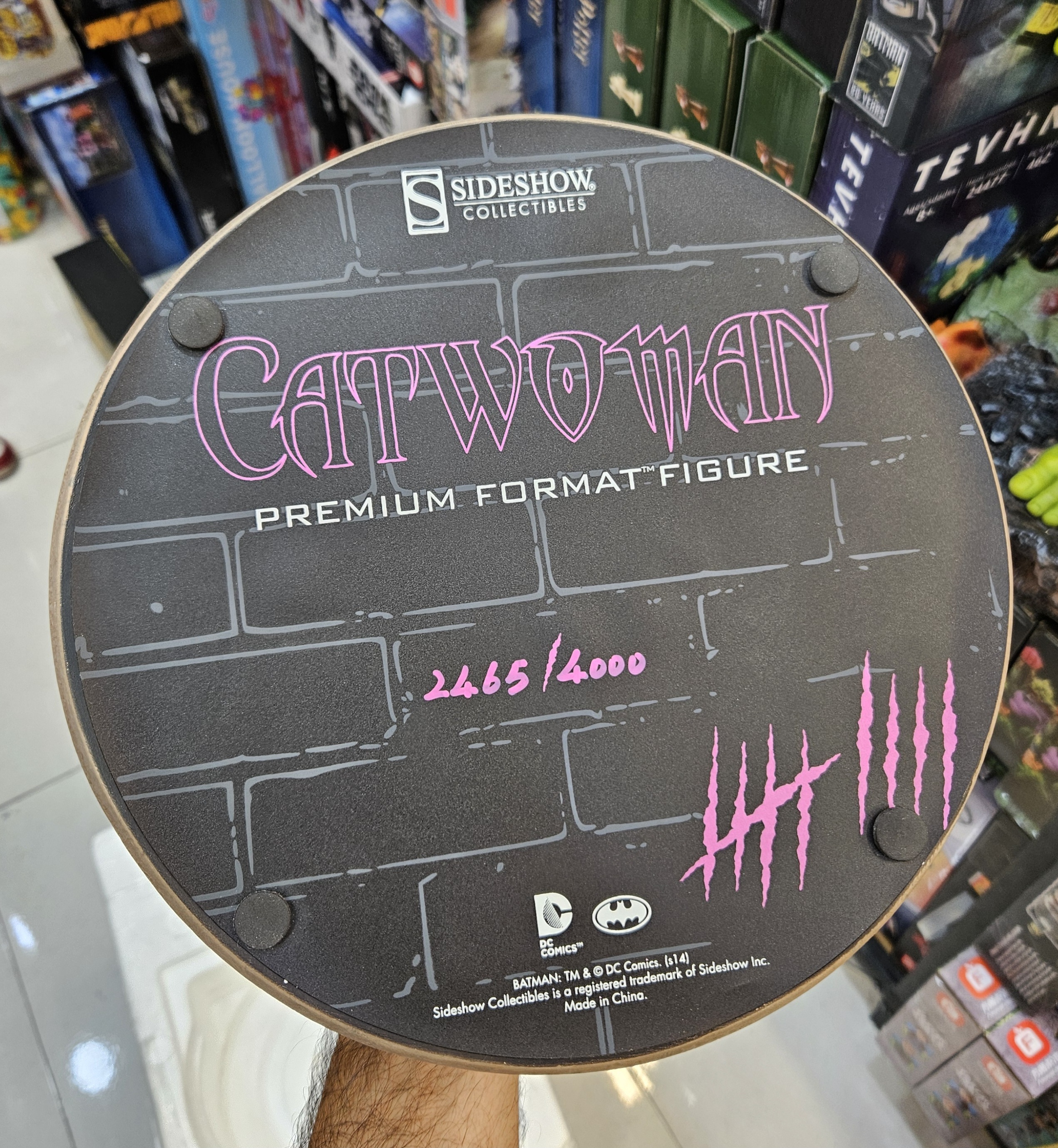 فیگور کت وومن 60 سانت برند سایدشو مدل پریمیوم فورمت DC Cat Woman Sideshow Premium Format 1/4