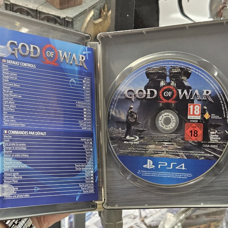 استیل بوک گاد اف وار همراه دیسک برای Ps4 و آرت بوک مدل God Of War Steelbook