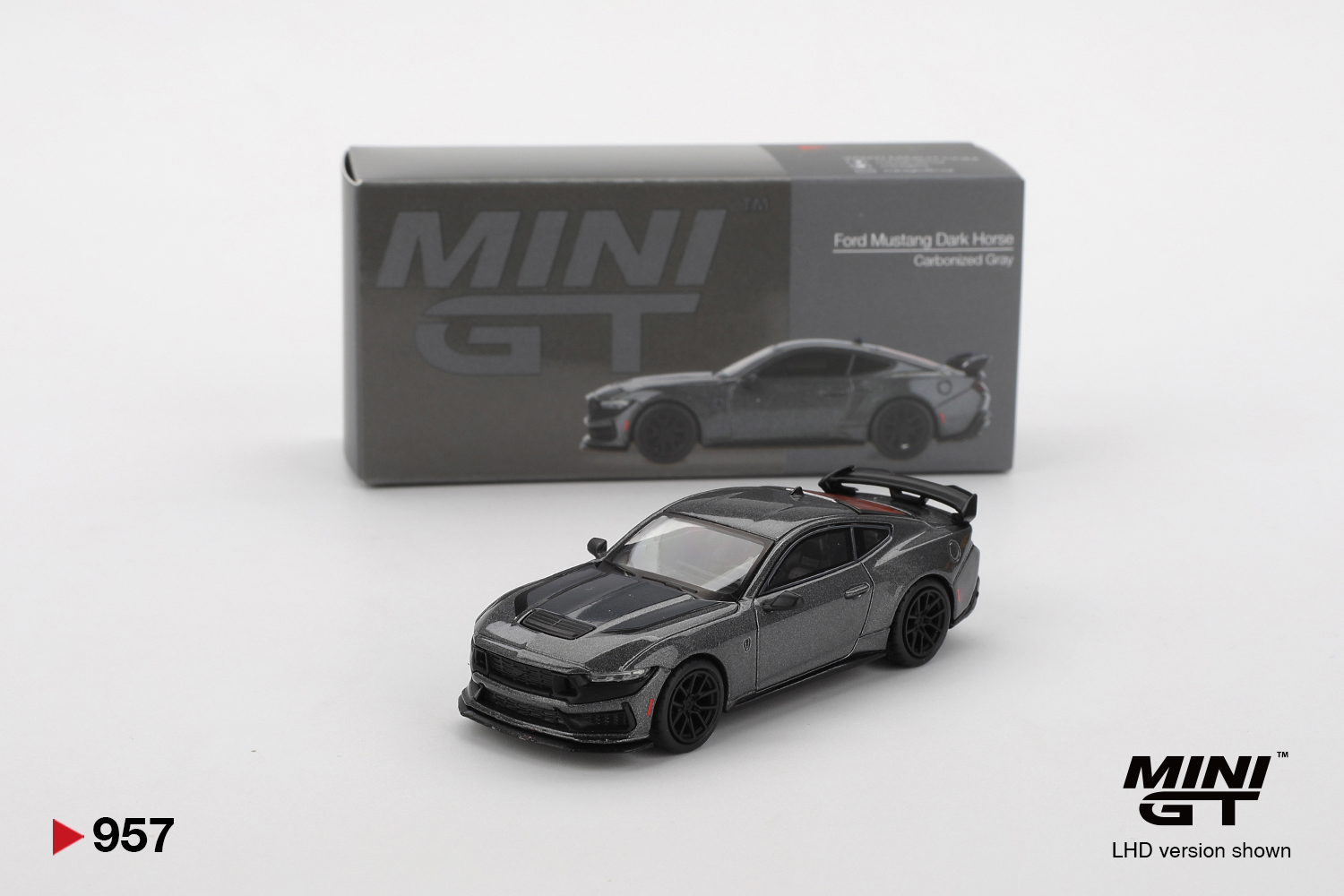 ماکت فلزی فورد موستانگ دارک هورس طوسی کربن مینی جی تی مقیاس 1/64 مدل Ford Mustang Dark Horse 2024 Carbonized Gray